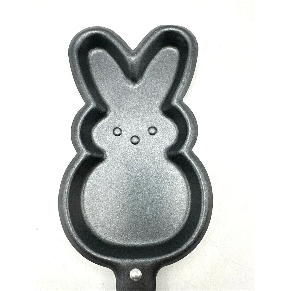 Peeps Bunny/Rabbit Non-Stick Pan by Just Born/Frankford Candy